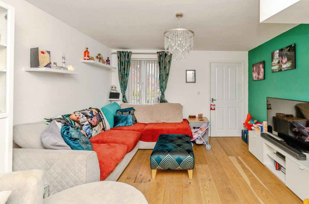 Property photo 2 of 16