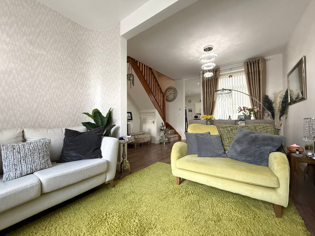 Property photo 3 of 16 Img_5056.Jpeg