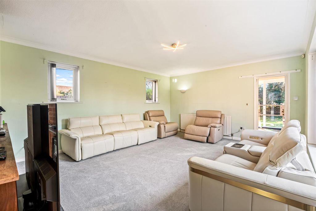 Property photo 2 of 29 Image_14.Jpg
