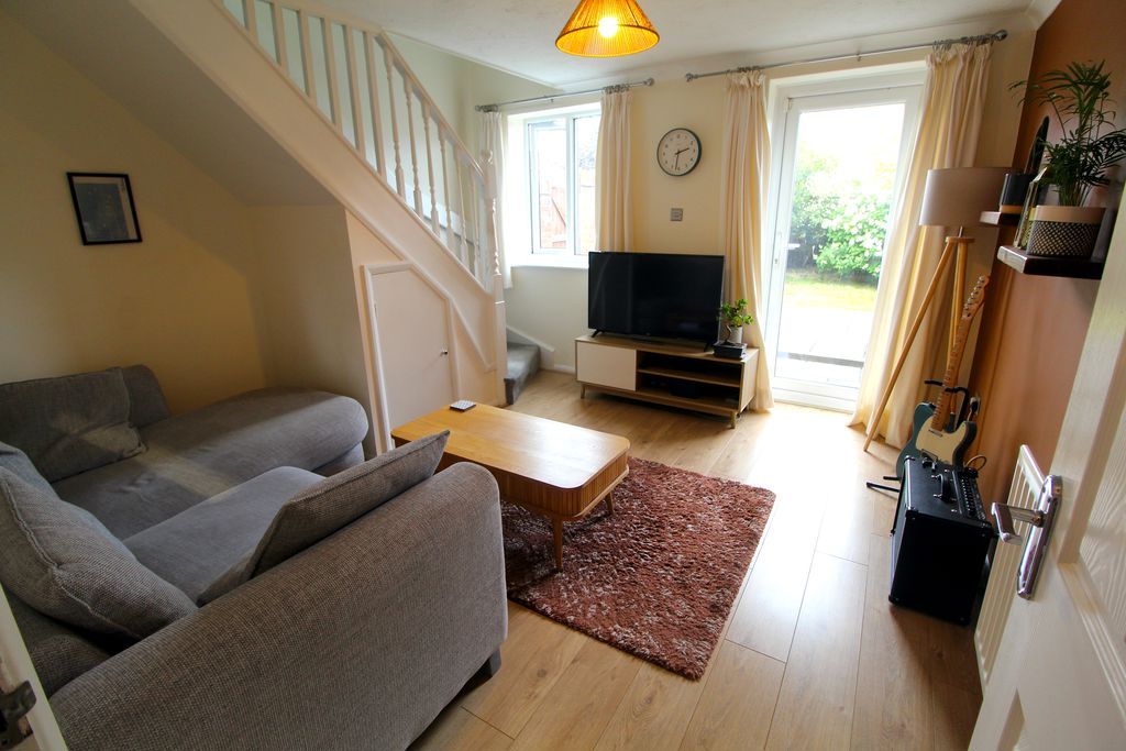 Property photo 3 of 9 Living Room