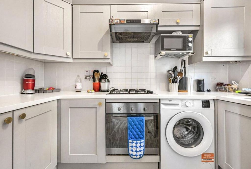 Property photo 1 of 14 Picture No. 05