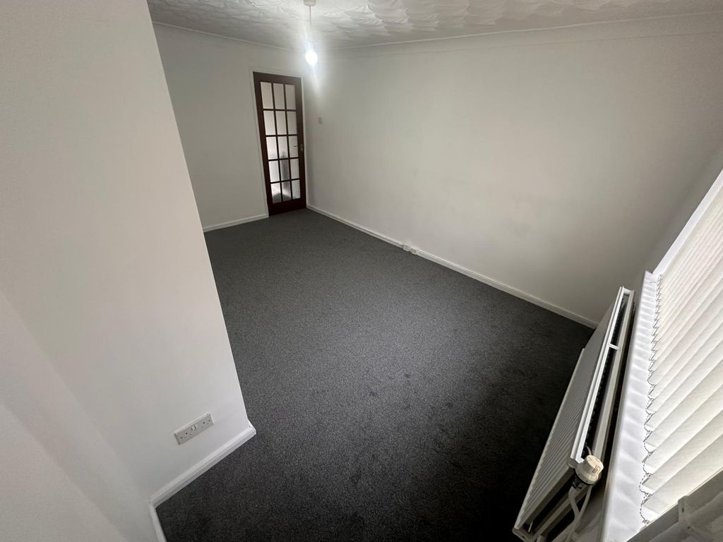 Property photo 2 of 14 Whatsapp Image 2025-10-17 At 12.02.53_F53E0089