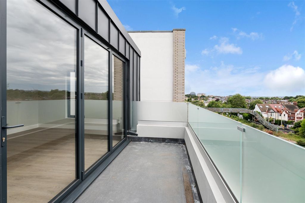 Property photo 3 of 10 Balcony.Jpg