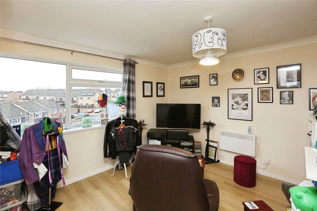 Property photo 2 of 10 Picture No. 06