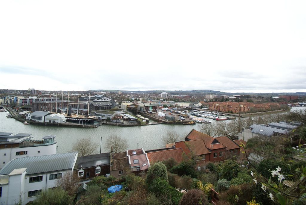 Property photo 1 of 14 Picture No. 01