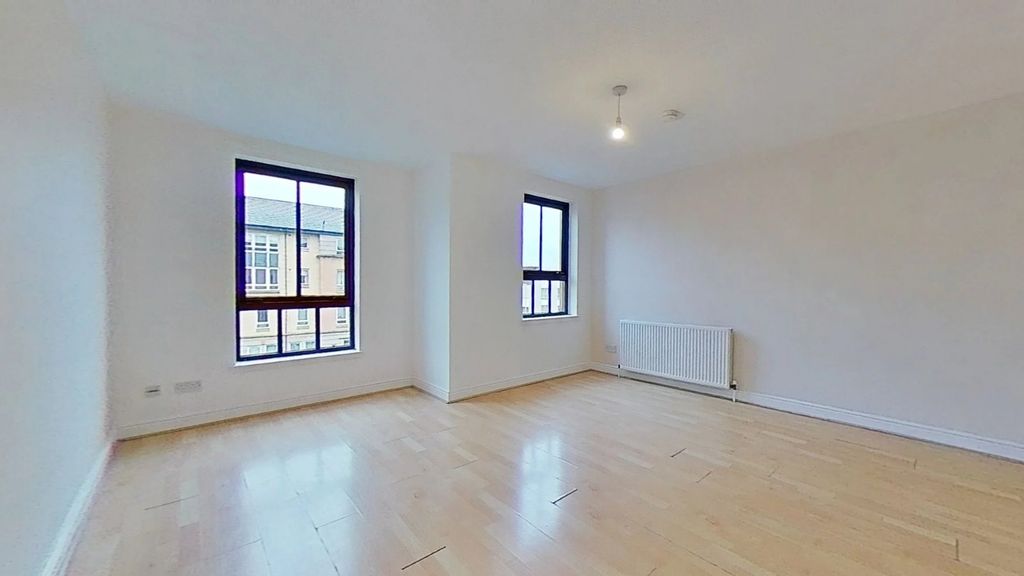 Property photo 2 of 12 Photo 2