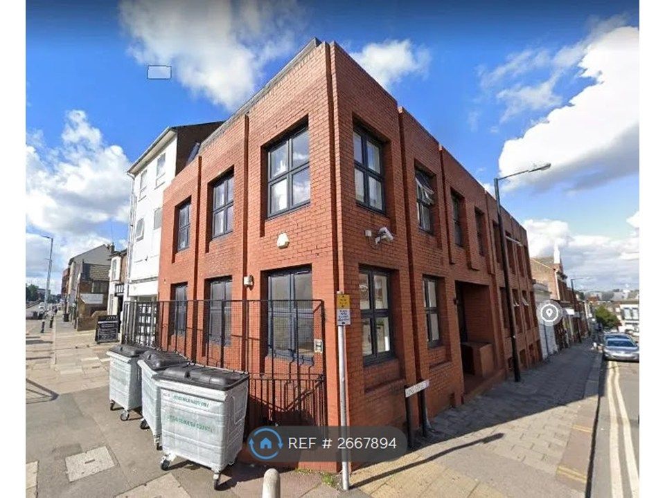 Property photo 1 of 4