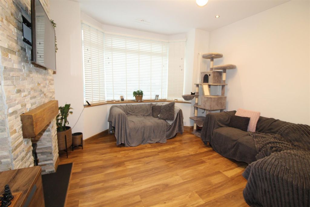 Additional image 8 of 3 bed semi-detached house for saleBedwellty Road, Cefn Fforest, Blackwood NP12