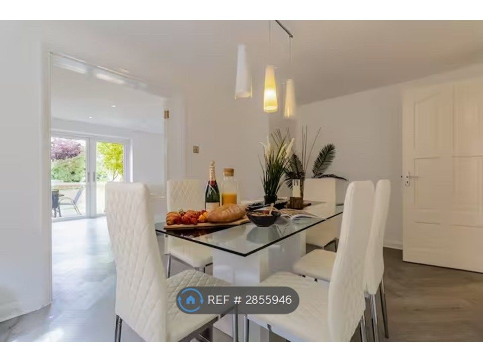 Property photo 1 of 29