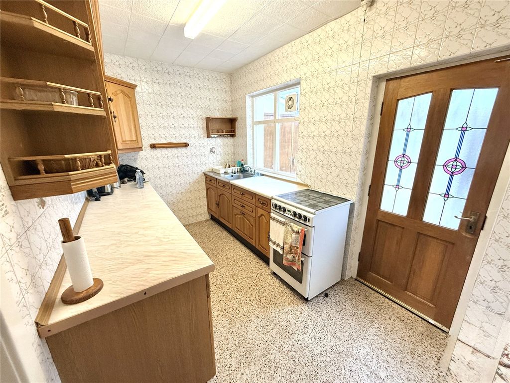 Property photo 3 of 20 Picture No. 10