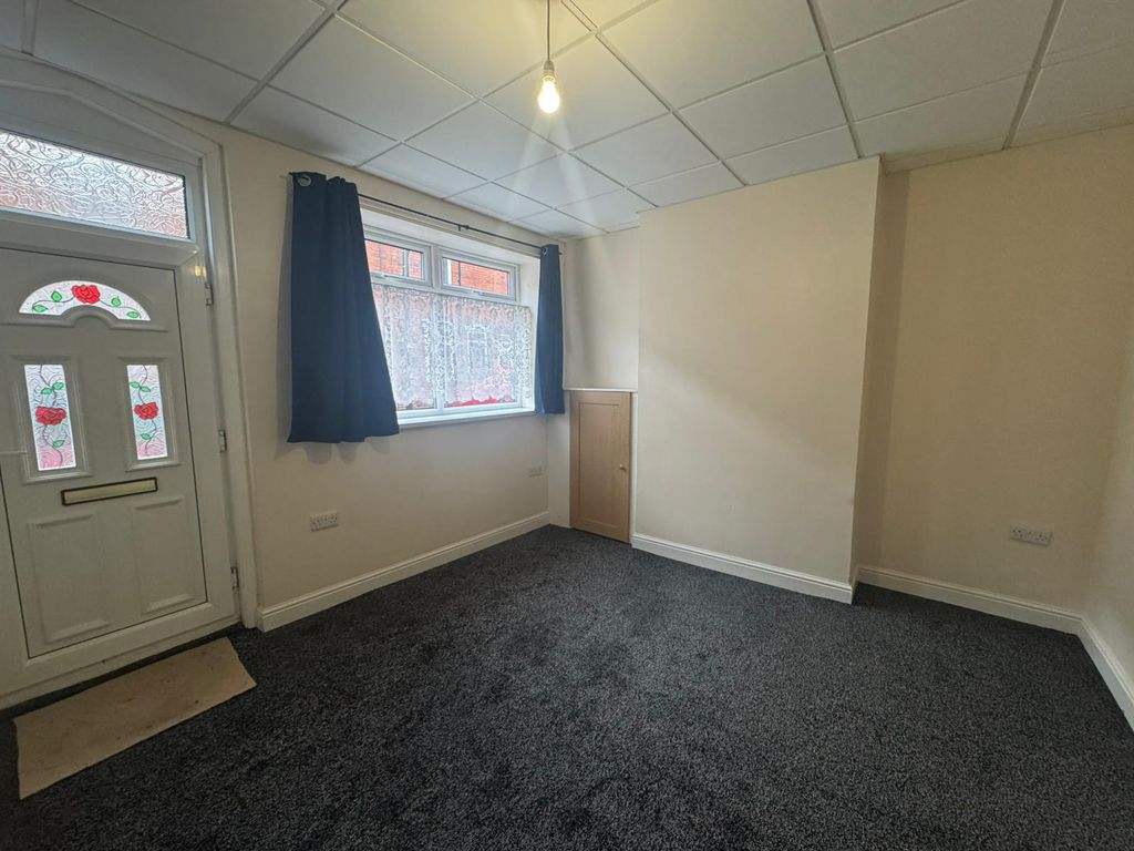 Property photo 2 of 15 Img-20251126-Wa0009