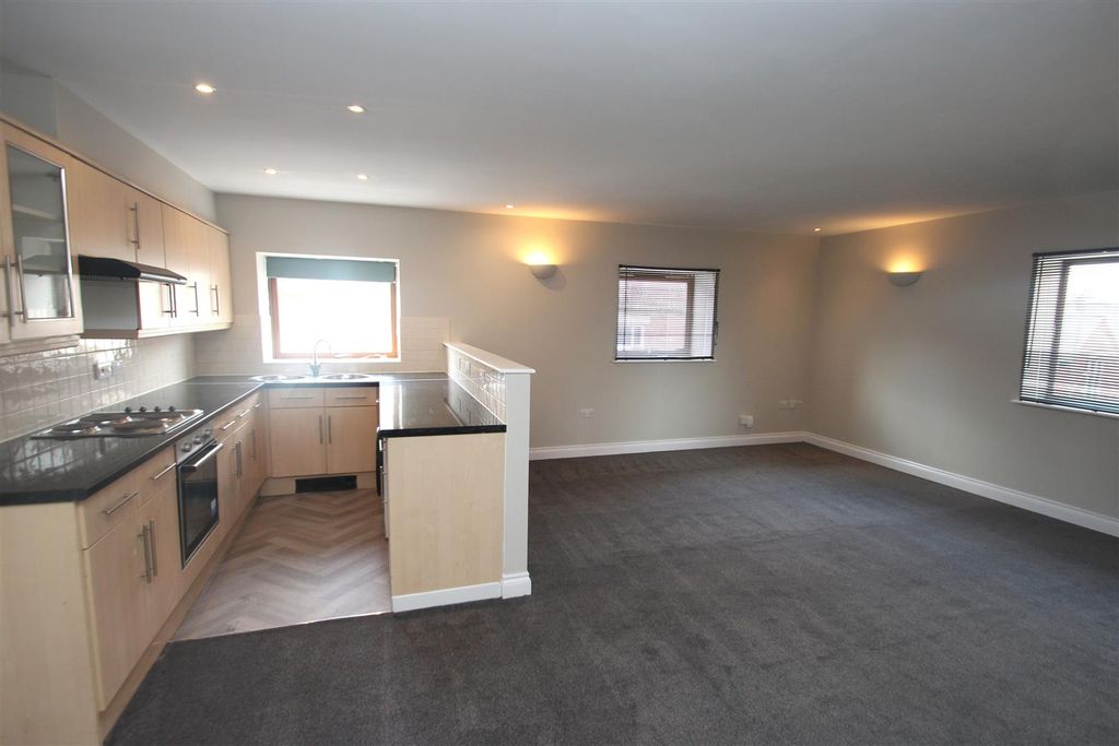 Property photo 1 of 9 Img_0076.Jpg