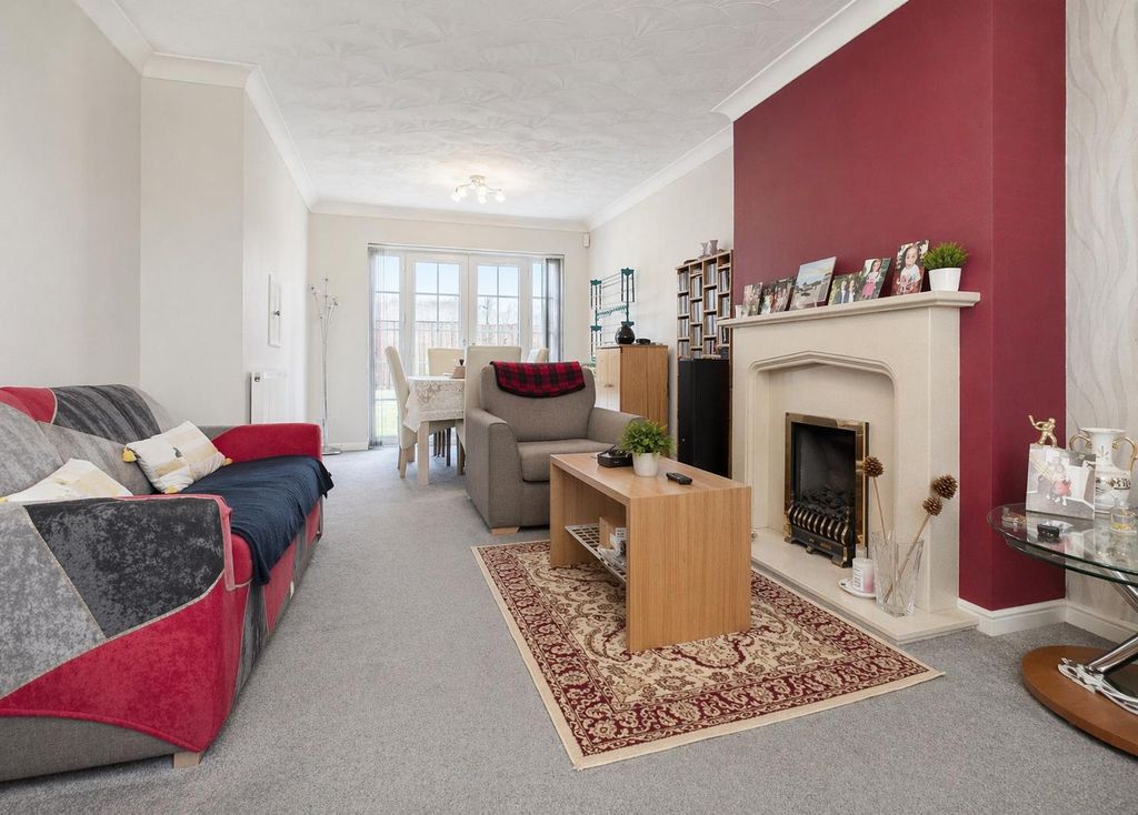 Property photo 2 of 17 76A72504-2596-474A-B58E-87Ebbc6616F2.Png