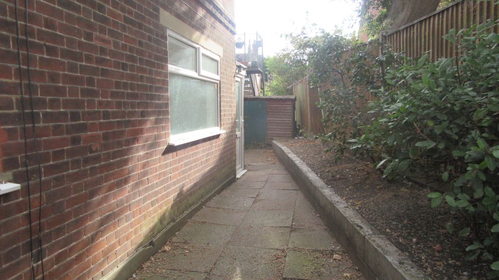 Property photo 3 of 22