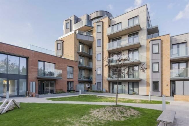 Property photo 1 of 9 External