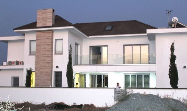 Property photo 3 of 7