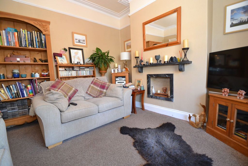 Property photo 3 of 17 Photograph 3