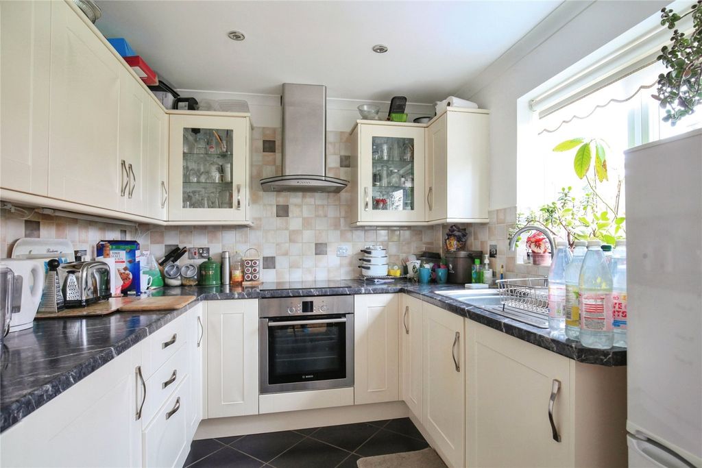 Property photo 2 of 16 Picture No. 38