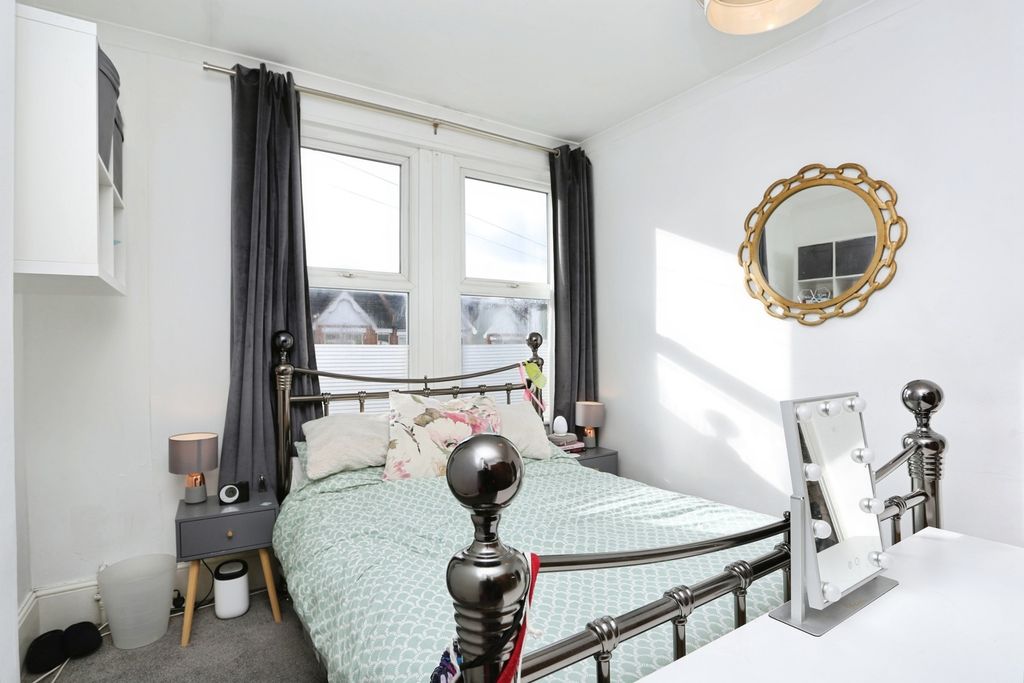 Property photo 3 of 15 Pbox-Img.Jpg