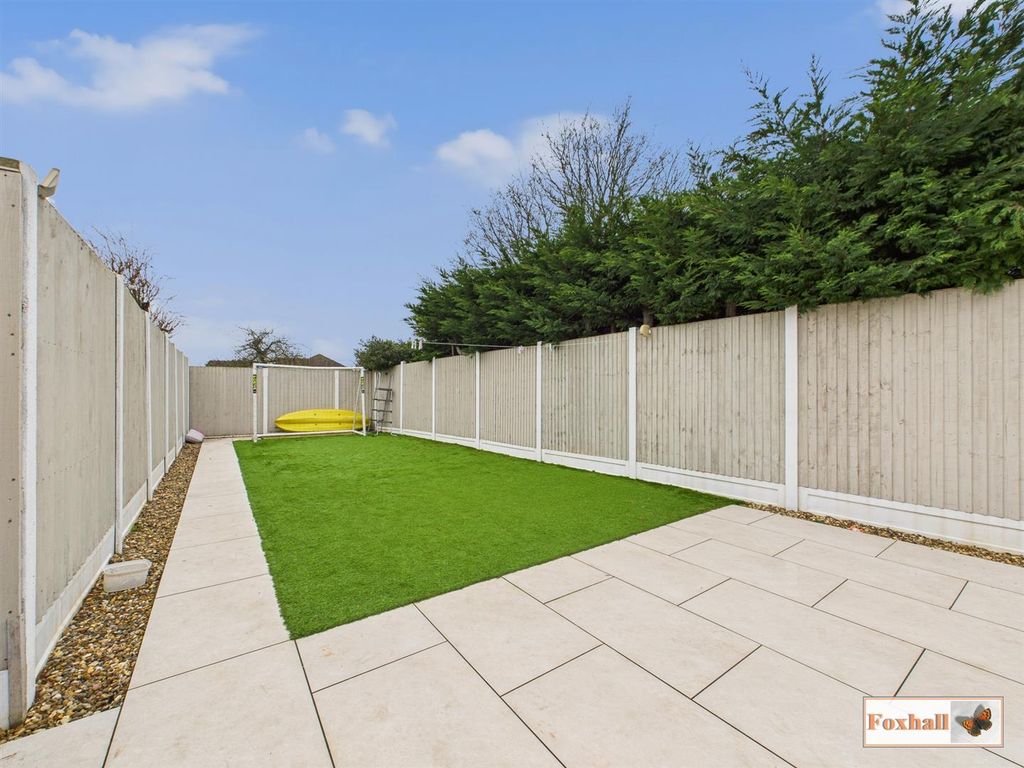 Property photo 2 of 18 Rear Garden