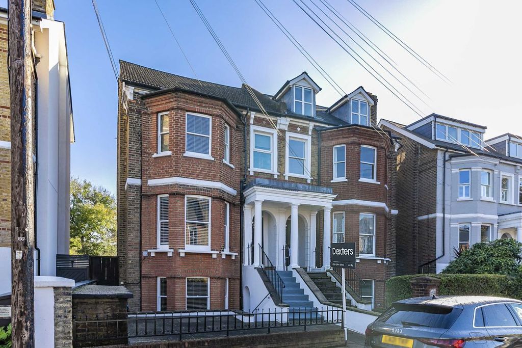 Property photo 1 of 4