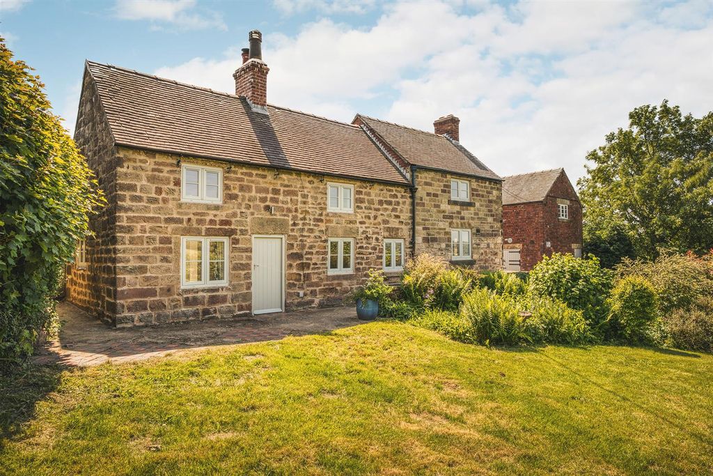 Property photo 1 of 38