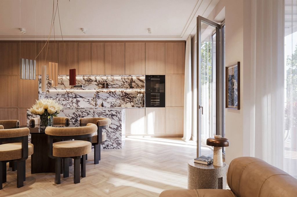 Property photo 2 of 12 Image 1