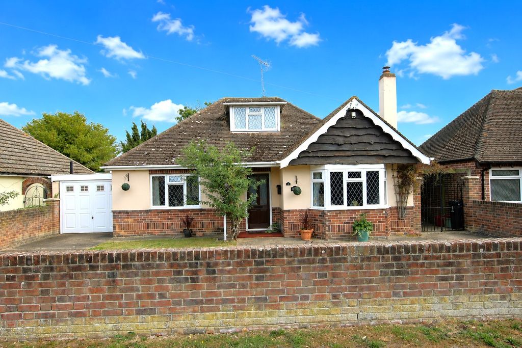 Property photo 1 of 15 The Green, Clacton On Sea