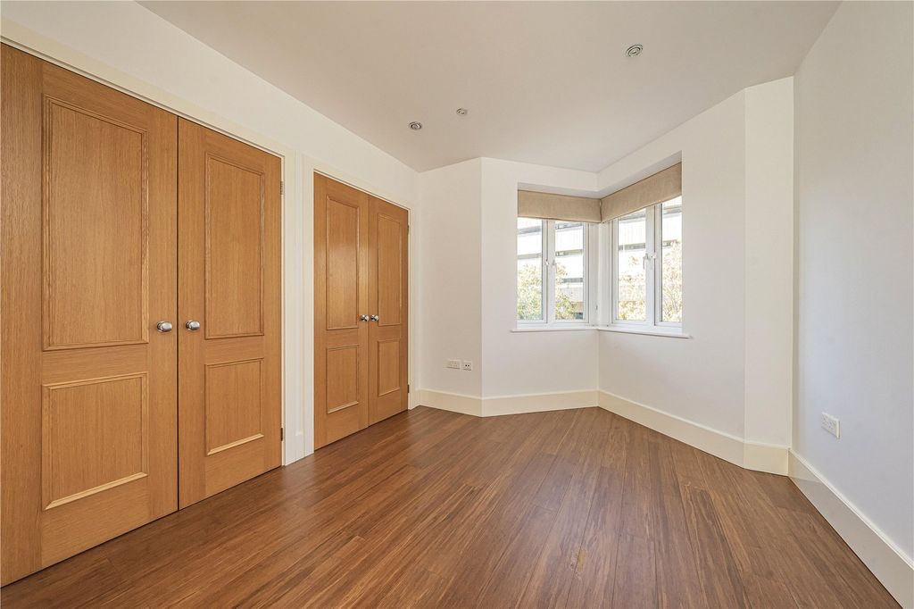 Property photo 3 of 14 Picture No. 76