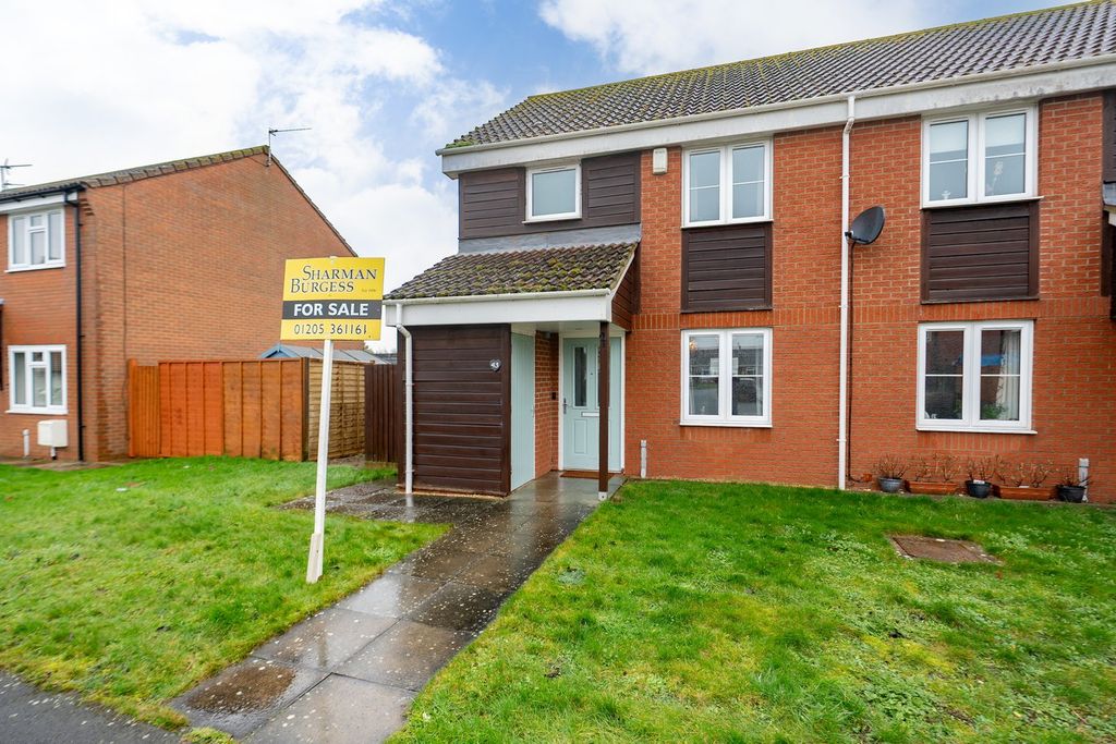 Property photo 1 of 12