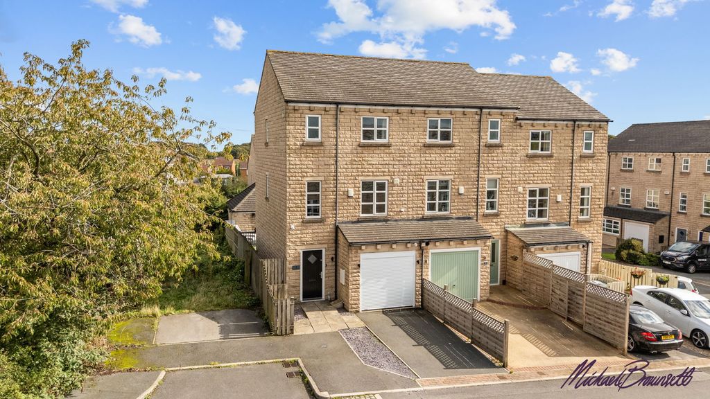 Property photo 1 of 29