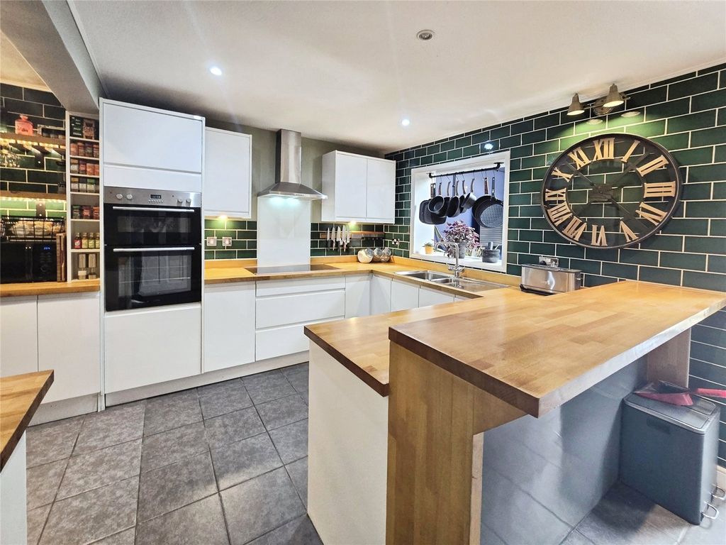 Property photo 1 of 13 Picture No. 01