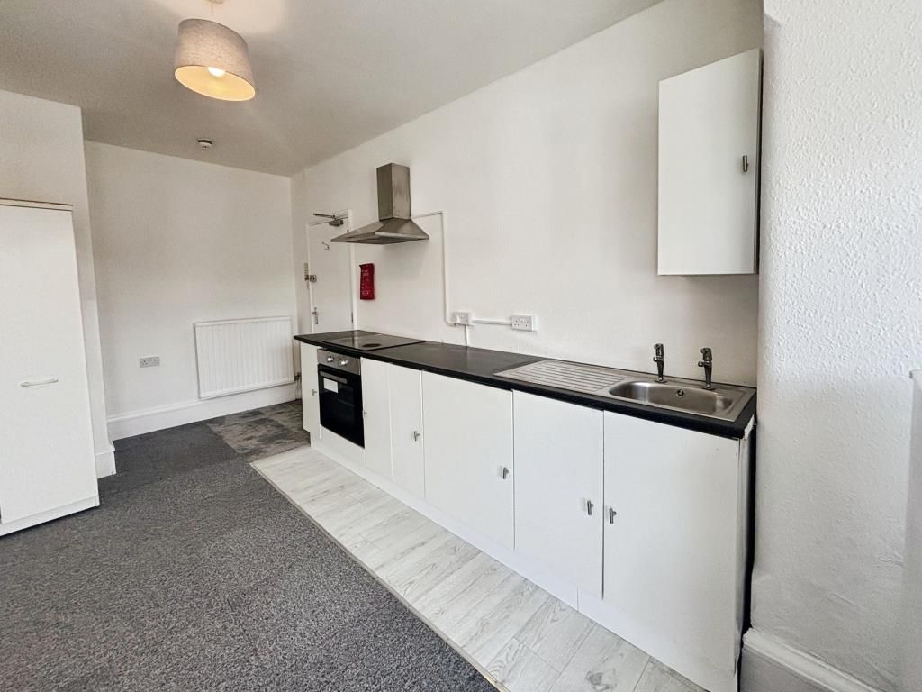 Property photo 3 of 5 3