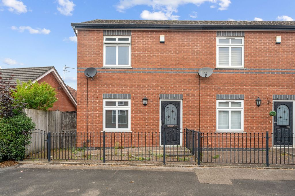 Property photo 1 of 13