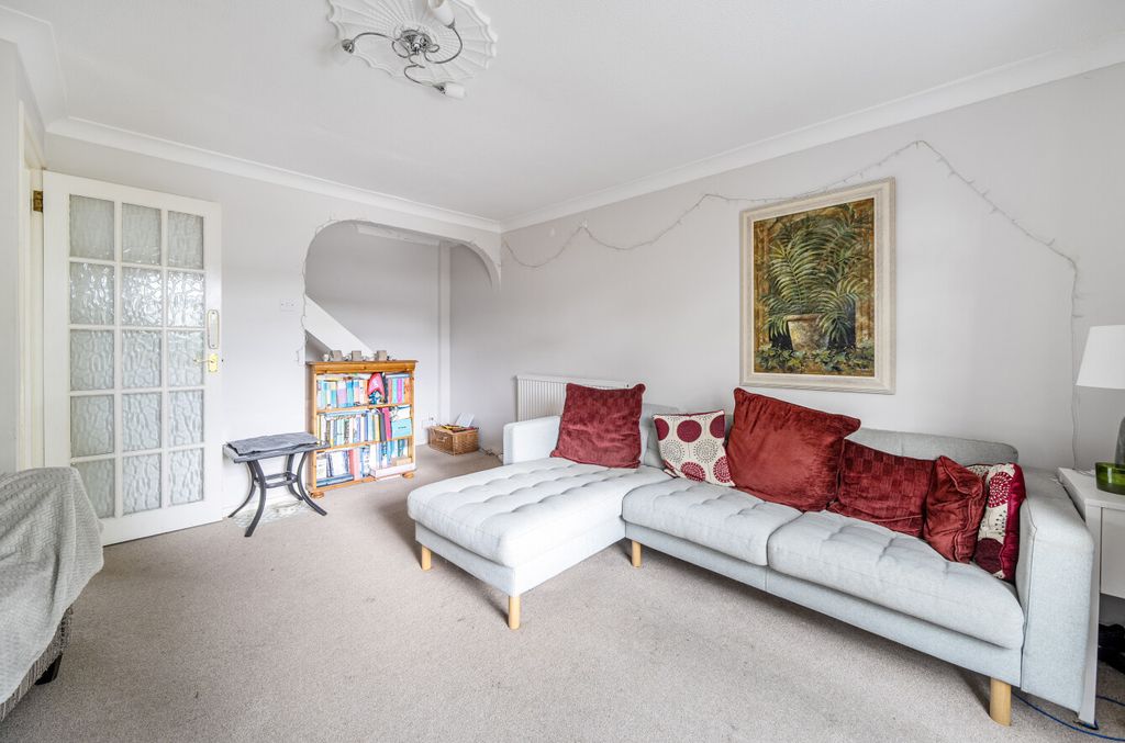 Property photo 3 of 15 1346688-11-68B55A...