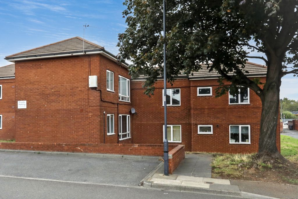 Property photo 1 of 22 65 Queen Street, Doncaster, South Yorkshire, Dn4 8Aa