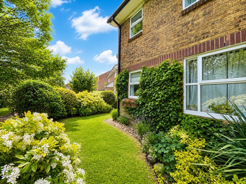 Property photo 2 of 9 3756713
