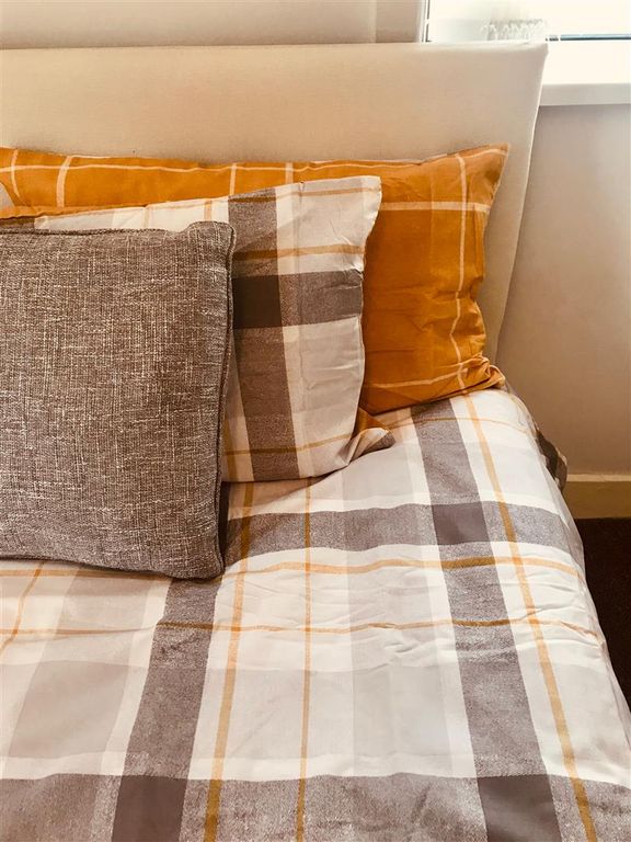 Property photo 2 of 8 Img-1517.Jpg