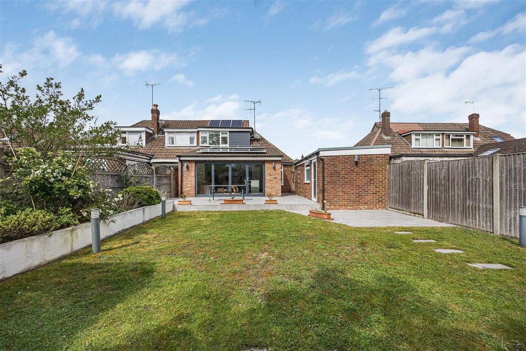 Property photo 1 of 16