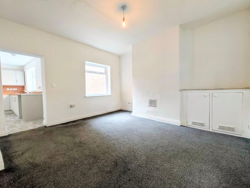 Property photo 2 of 14 Photo 2