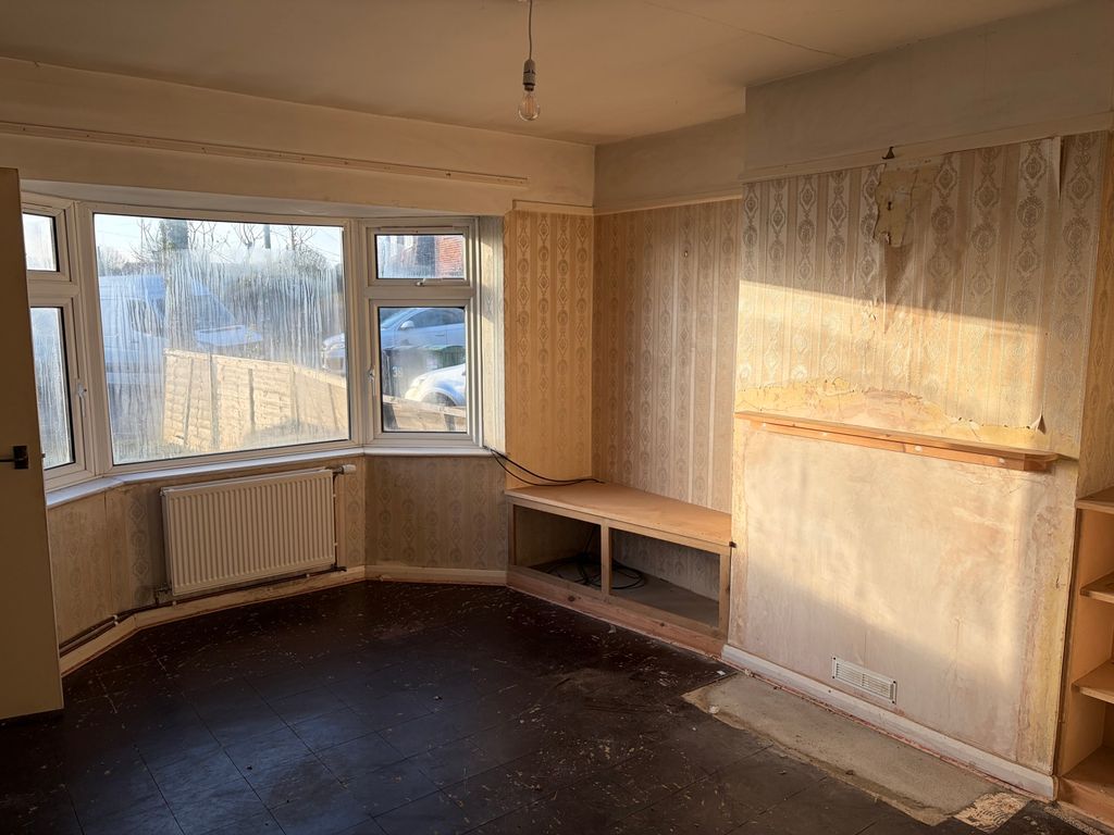 Property photo 3 of 8 Picture No. 09