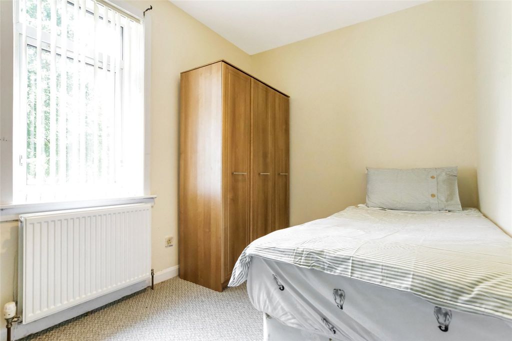 Additional image 14 of 2 bed flat for saleKirkness Street, Airdrie, North Lanarkshire ML6