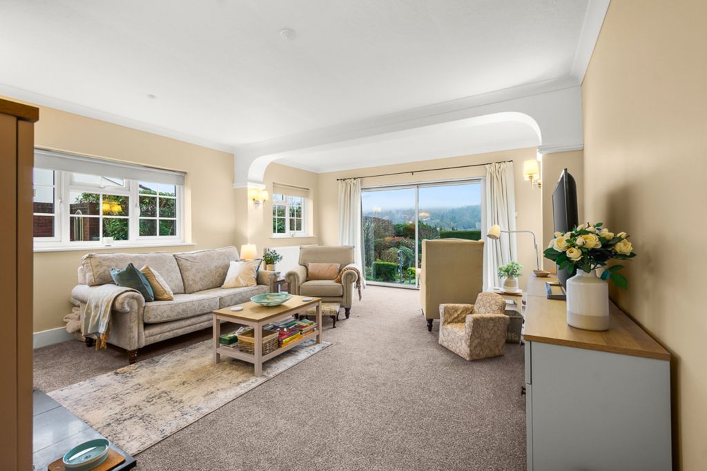 Property photo 3 of 26