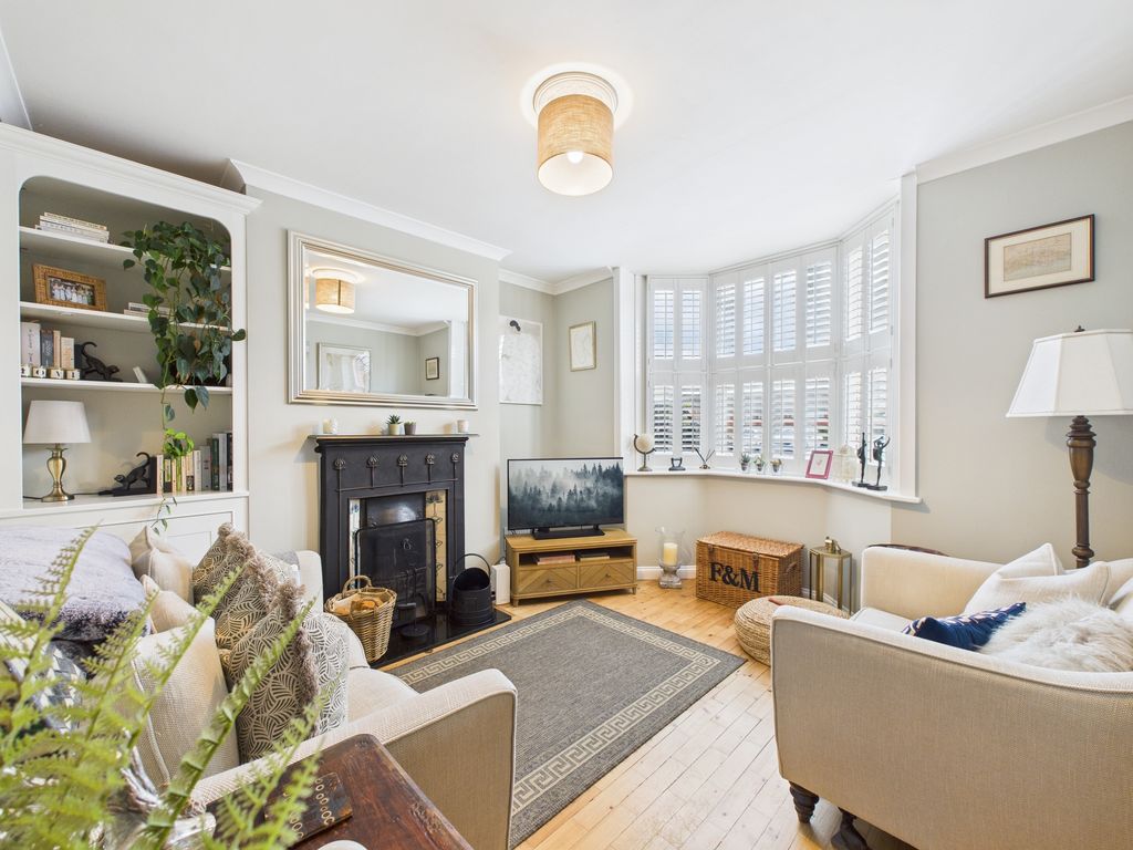 Property photo 2 of 20 Image