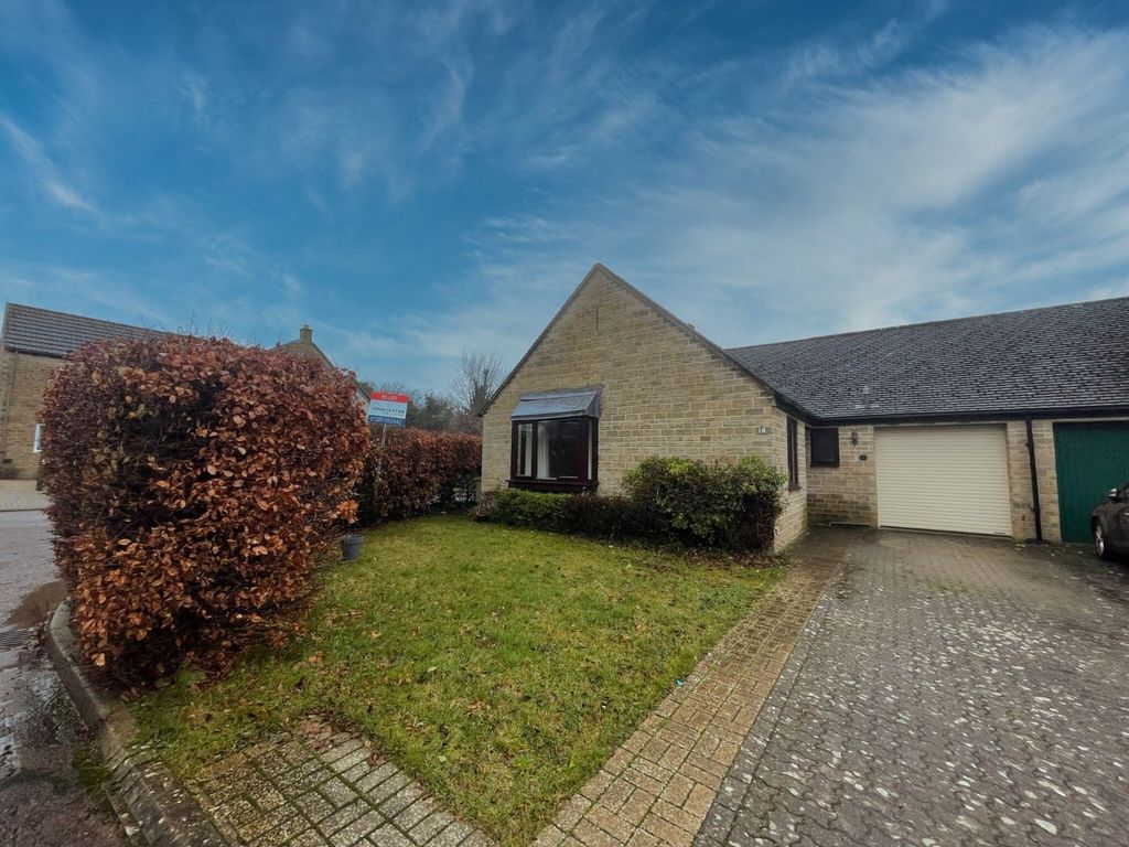 Property photo 2 of 9 Picture No. 12