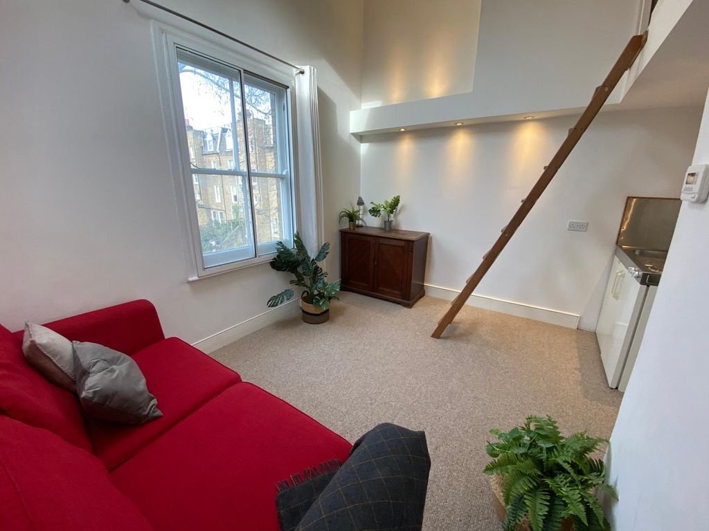 Property photo 1 of 12 Photo 0