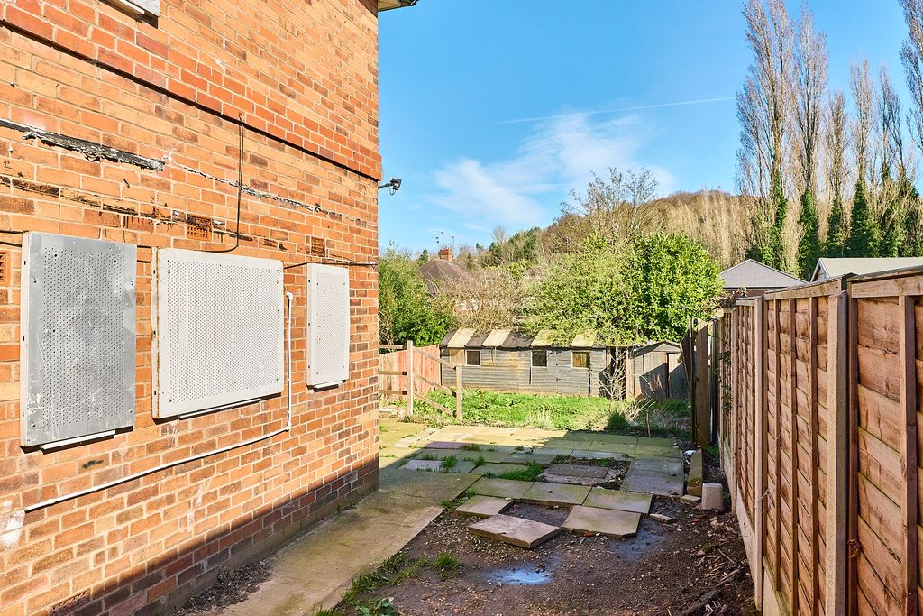 Property photo 3 of 8