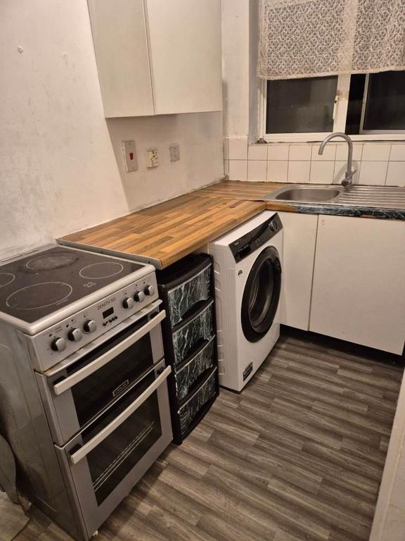 Property photo 1 of 9 Photo 1