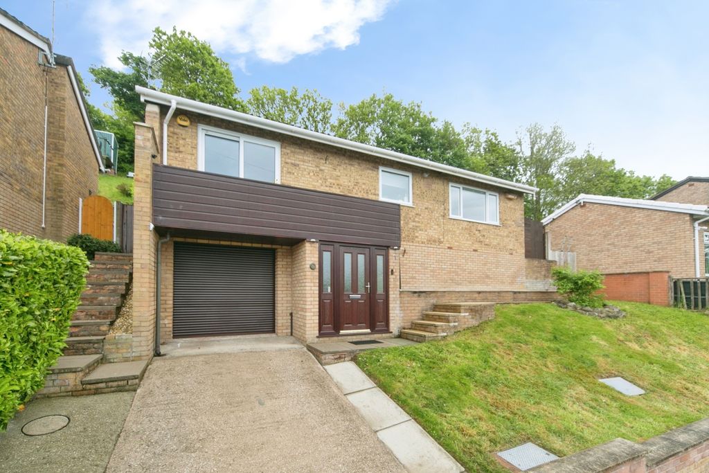 Property photo 2 of 19 Pbox-Img.Jpg