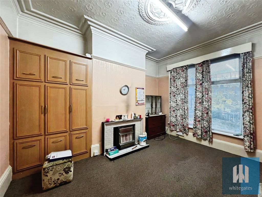 Property photo 2 of 17 Picture No. 06